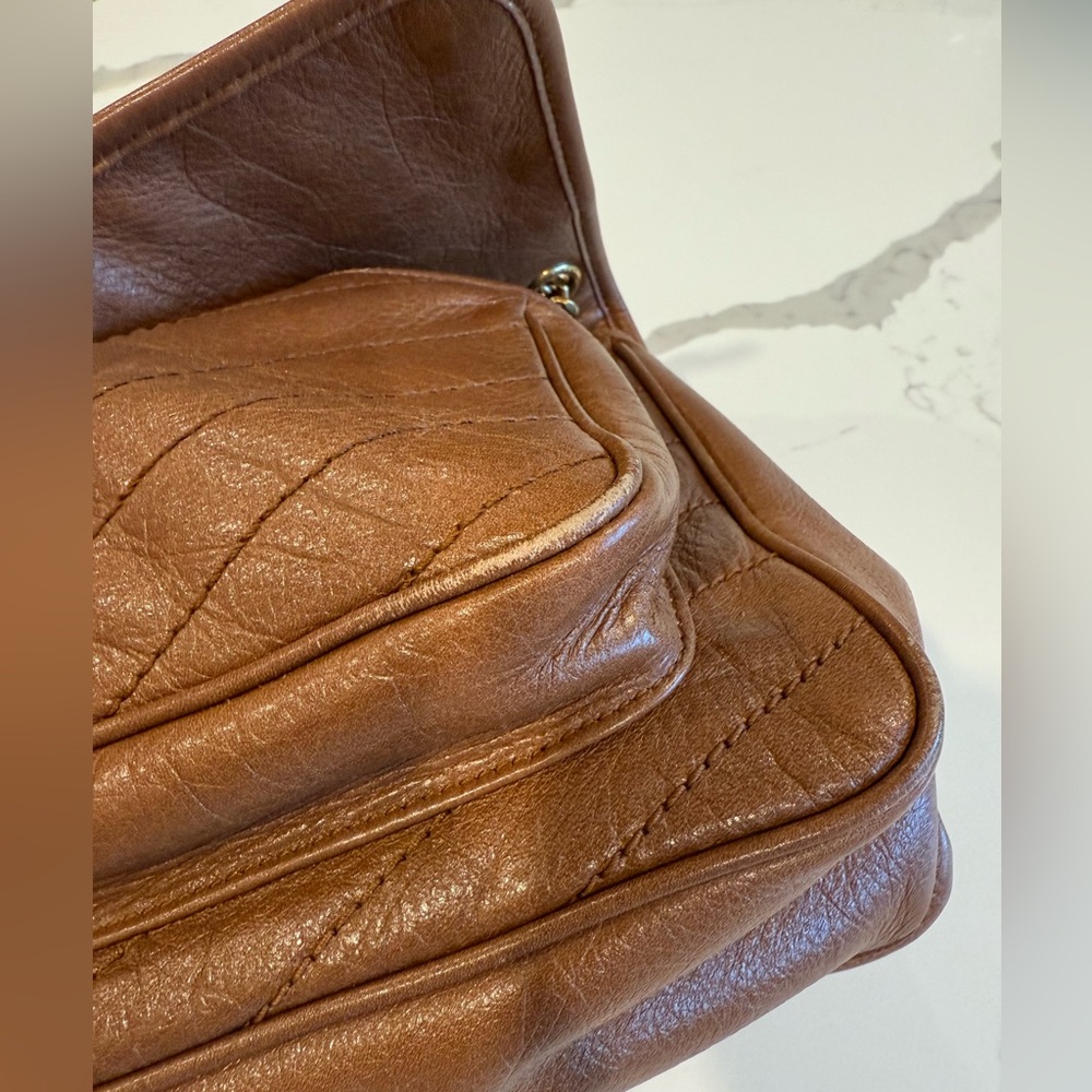 Saint Laurent Niki Medium in Vintage Leather, Light Caramel - Picture 13 of 14